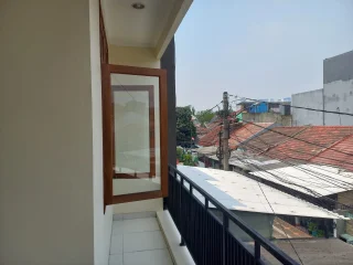 Rumah Rumah Kosambi Baru (Ukuran 6x15 m) H-5634 10 ~blog/2024/11/8/h_5634_10