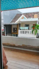 Rumah Rumah Taman Palem Lestari (Ukuran 4x15 m) H-5401 18 ~blog/2024/7/22/c14df21a_c0ae_40b8_adc0_c7f8be082e9e