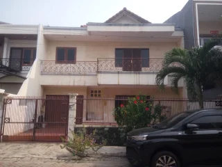 Rumah Rumah Taman Palem Lestari (LT/LB. 200/320 m2) H-5423 1 ~blog/2024/8/2/h_5423_1